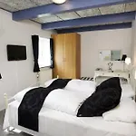 Hotelvfjorden Hotel