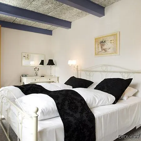 Hotelvfjorden 3* Лемвиг