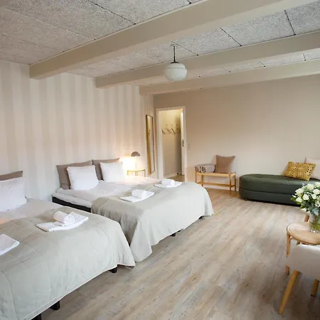 Hotelvfjorden Ξενοδοχείο 3*