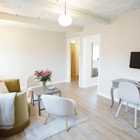 호텔 Hotelvfjorden 3*