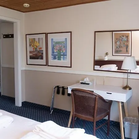 Отель Hotelvfjorden Лемвиг