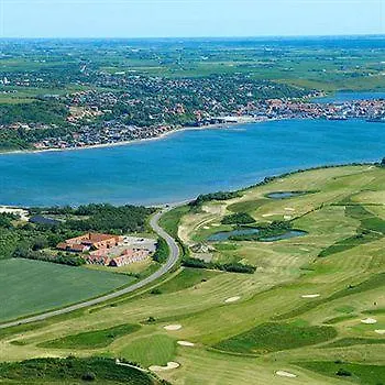 Nørre Vinkel 3*
