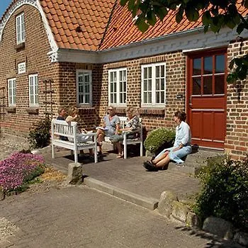 호텔 Hotelvfjorden 3*