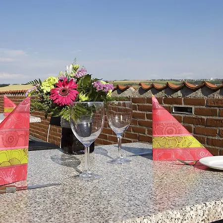 Hotelvfjorden 3* 렘비그