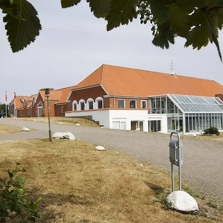 Hotelvfjorden 3* 렘비그